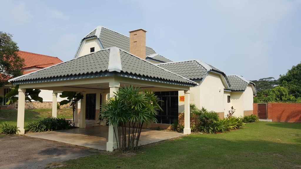 Malacca Villa With Private Swimming Pool מראה חיצוני תמונה